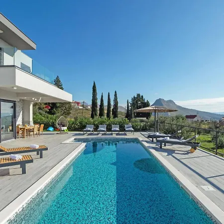 Villa Morena *